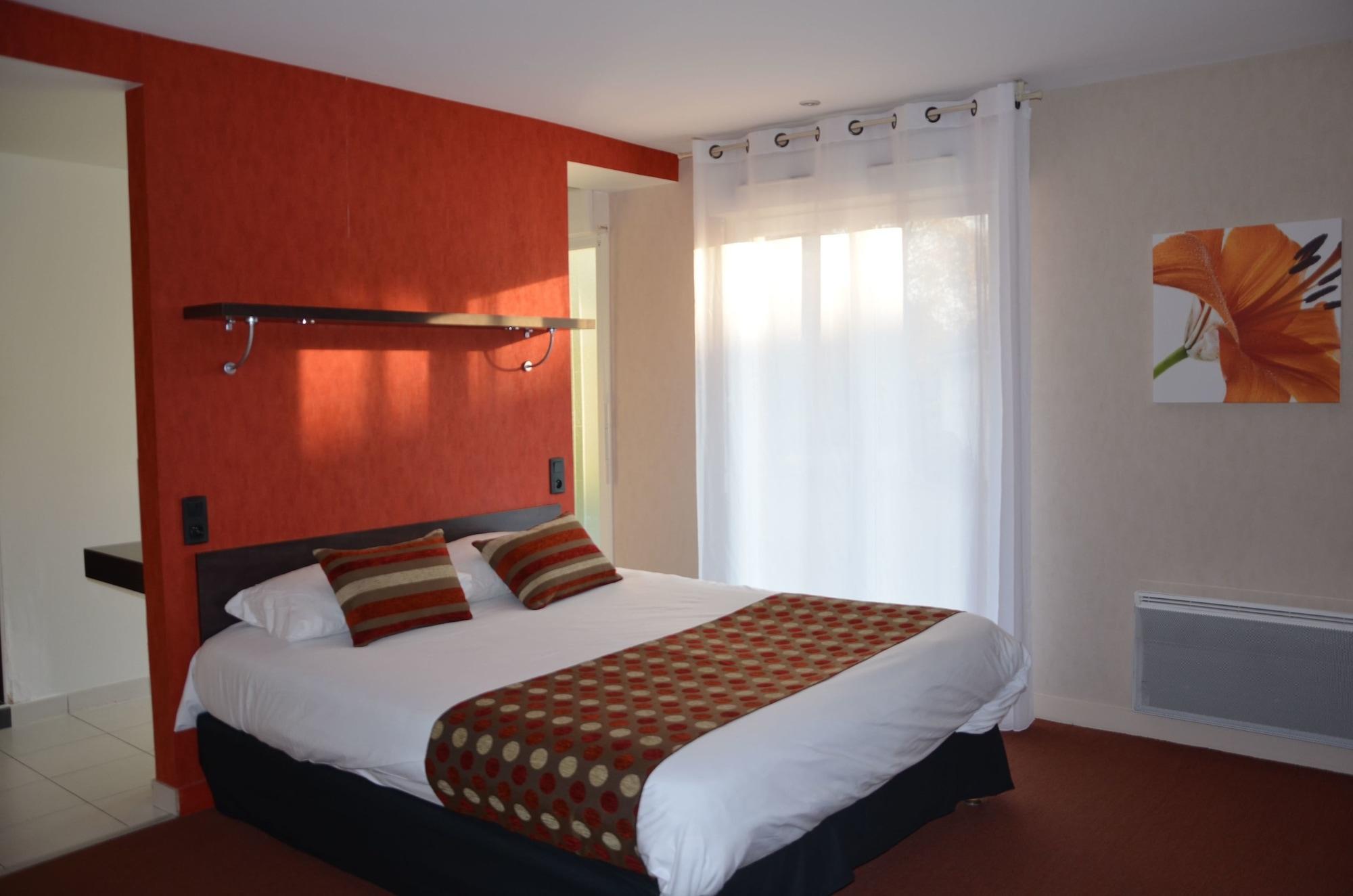 Logis Golfe Hotel Vannes Exterior photo