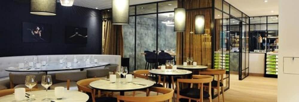 Logis Golfe Hotel Vannes Exterior photo