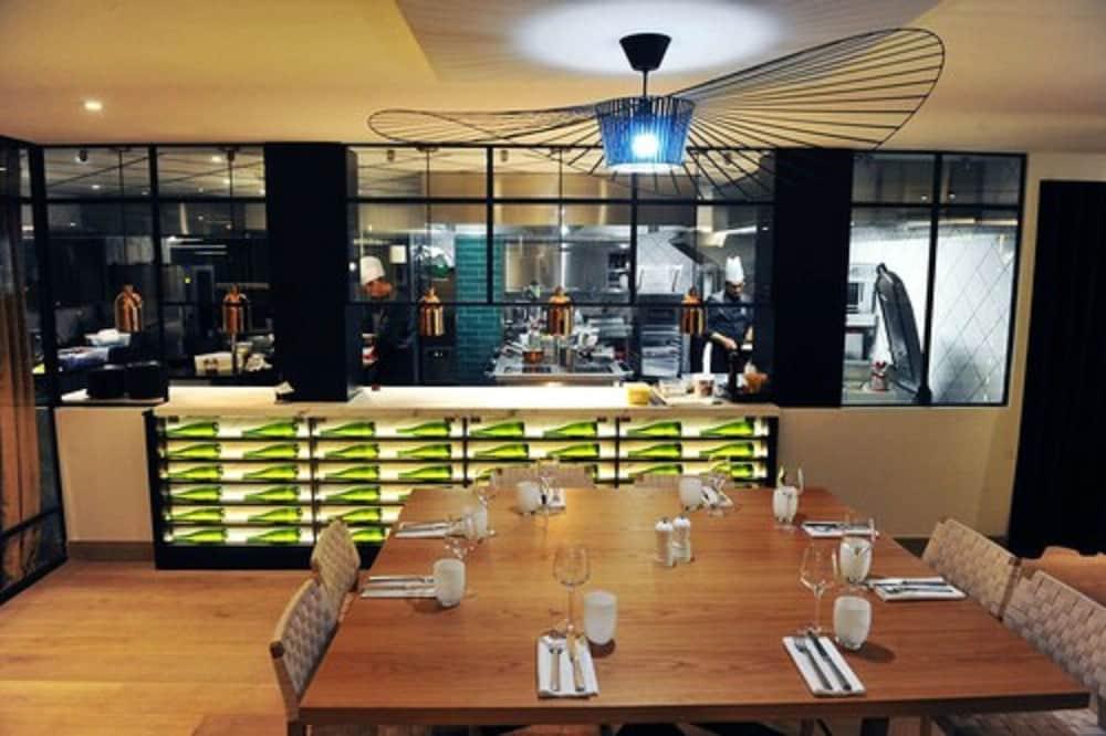 Logis Golfe Hotel Vannes Exterior photo